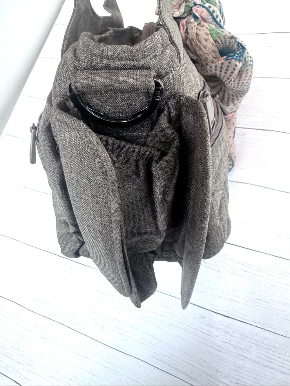 lug versatile streetcar
